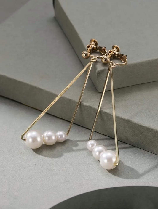 Pearl Triangles Shape Clip On Earrings