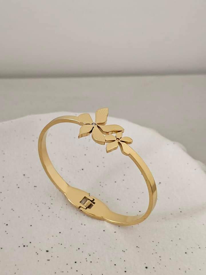 Stainless Steel Fashion Wide Geometric Open Bangle Bracelet Exquisite Golden Leaves Heart Evil Eye