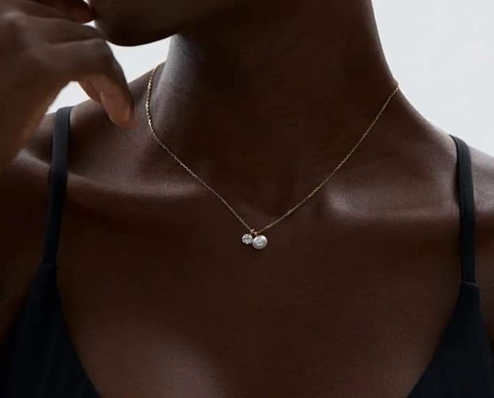 Exquisite Stainless Steel Cubic Zirconia Natural Pearl Pendant Necklace