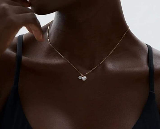 Exquisite Stainless Steel Cubic Zirconia Natural Pearl Pendant Necklace