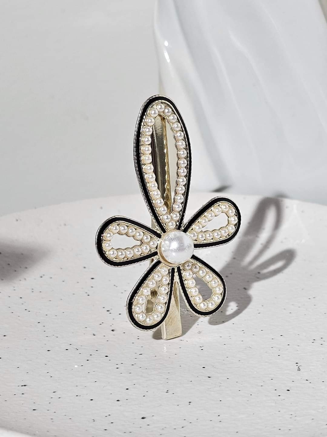 Pearl Flower HairClip Handmade