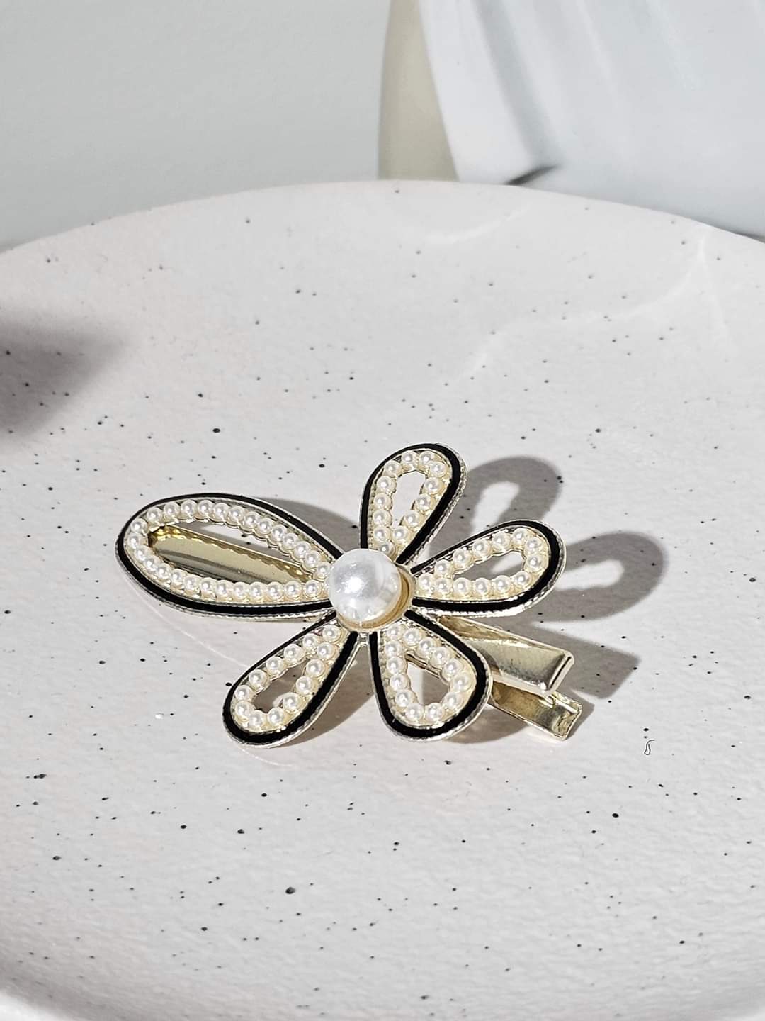 Pearl Flower HairClip Handmade