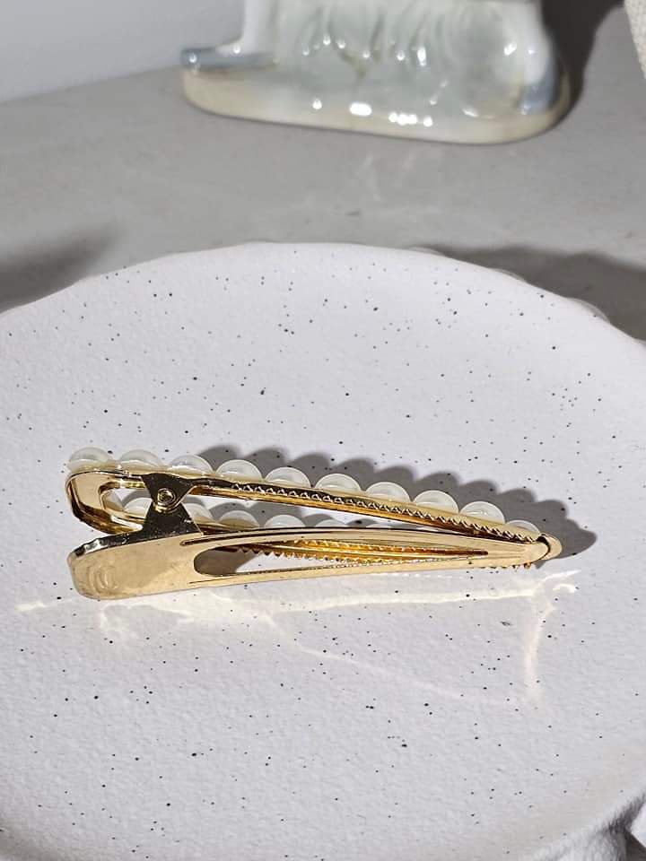 Gorgeous Pearls HairClip Handmade