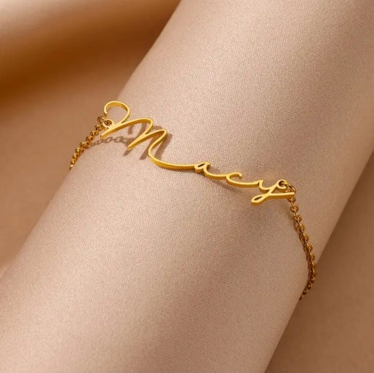 Minimalist Handwritten Name Customized Bracelet 18K